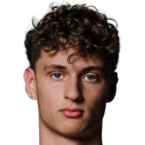 https://img.longzhuzhibot.com.cn/img/basketball/player/301da3a686f2e1cacdca26aabee0c6f0.png
