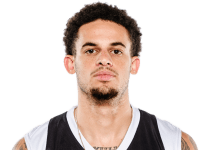 https://img.longzhuzhibot.com.cn/img/basketball/player/6a39b99001f0f3971dd5d4e3e7f71329.png