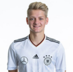 https://img.longzhuzhibot.com.cn/img/football/player/885db6bd0e1c1a3a3534f1c140cba769.jpg