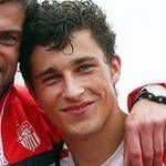 https://img.longzhuzhibot.com.cn/img/football/player/fe707f4f87ba22e0633c2d60de0008a7.png